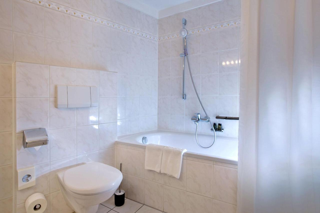 Hotel Rotkreuzplatz München Eksteriør billede